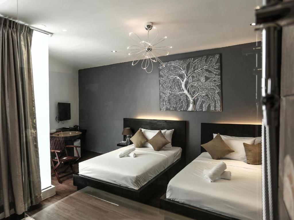 De Art Hotel Пномпень Экстерьер фото